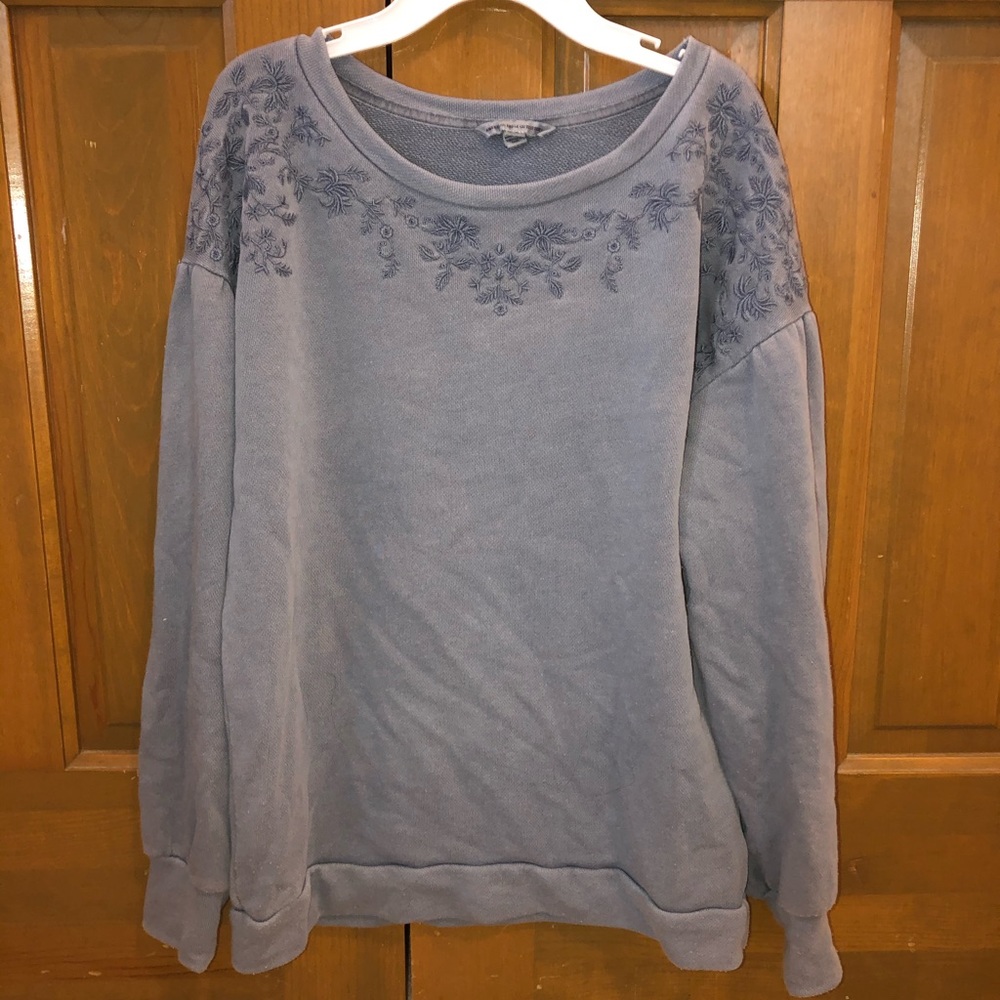 embroidered puff sleeve sweatshirt